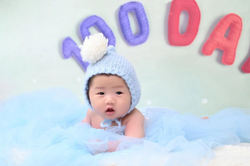 盘锦宝宝不哭不闹正常吗