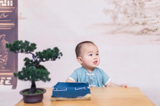盘锦宝宝喊肚子疼怎么回事